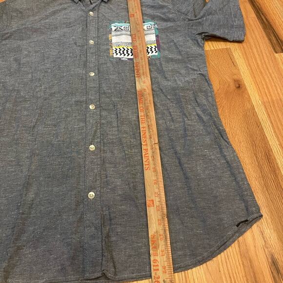 On the Byas Mens Short Sleeve Button up Shirt Aztec western print pocket - Picture 7 of 7